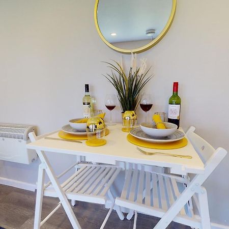 Cosy 1 Bed Garden Lodge Close To Nottingham City Centre - Free Parking & Wifi 외부 사진