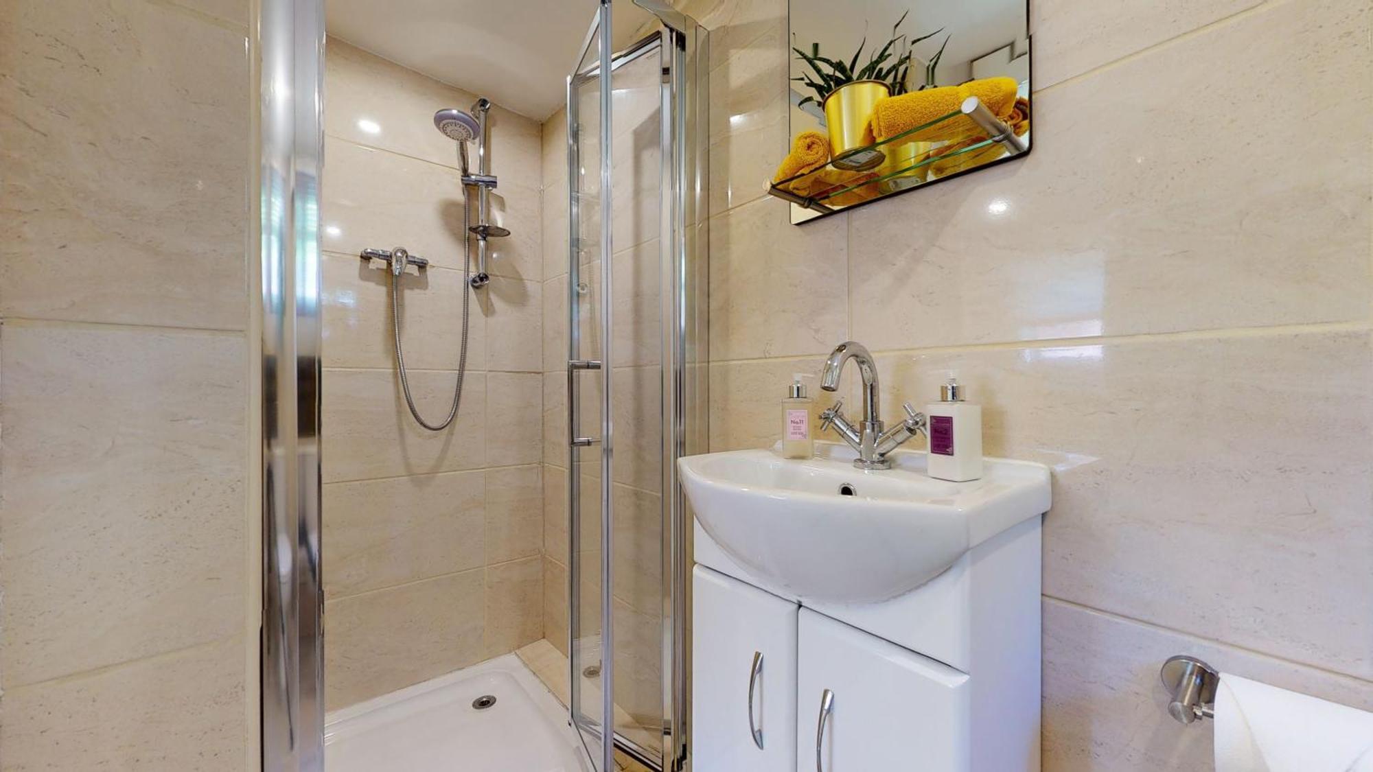 Cosy 1 Bed Garden Lodge Close To Nottingham City Centre - Free Parking & Wifi 외부 사진